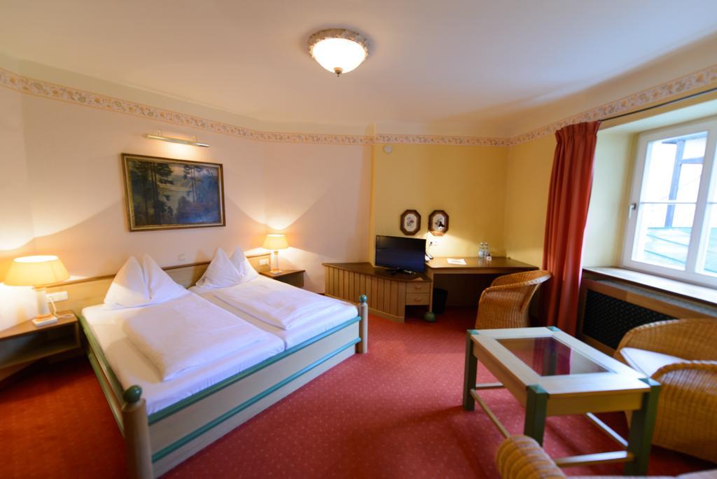 Gasthof Hotel Zweimueller غريسكيرخين الغرفة الصورة